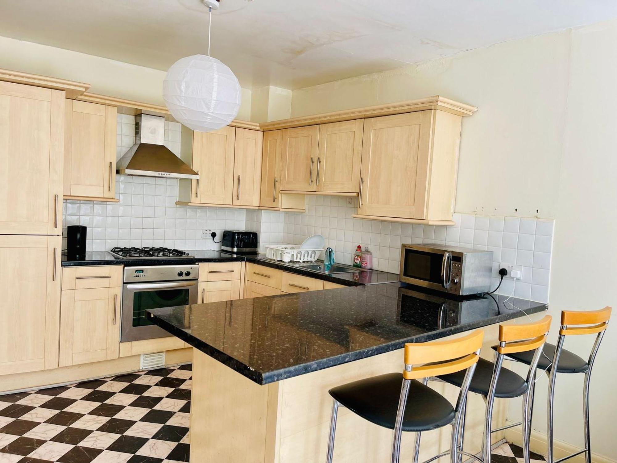 Guest house Ensuite Family In Stratford *