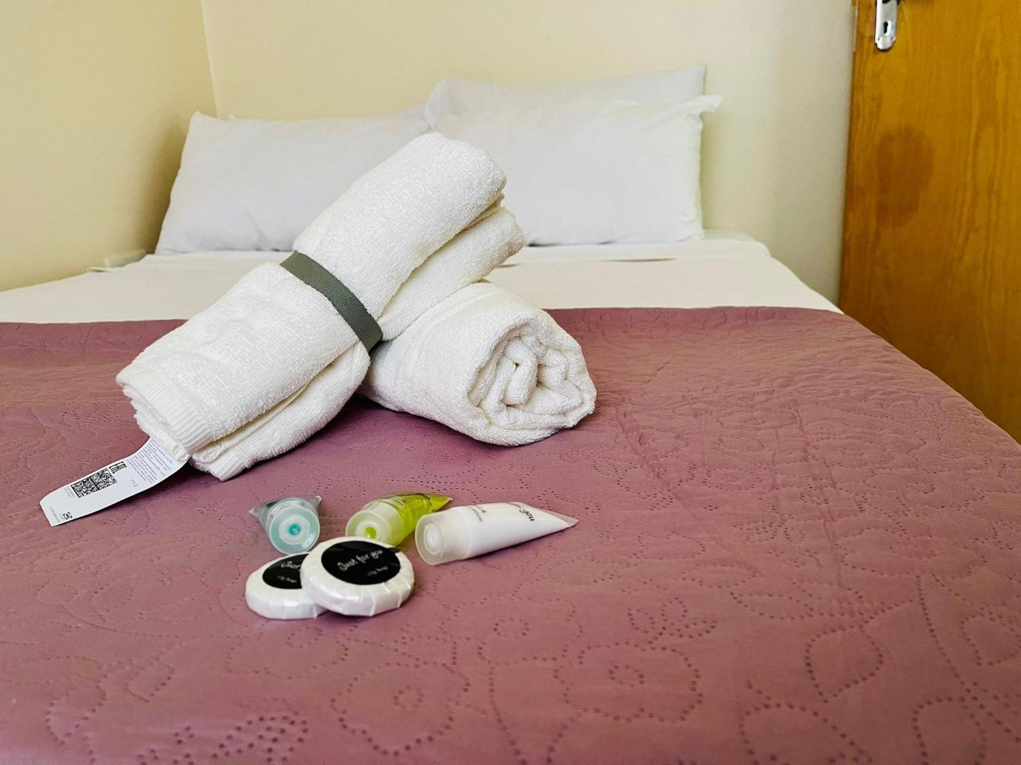 Guest house Ensuite Family In Stratford *